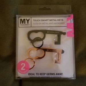 Touch Smart Metal Keys - Black and Gold